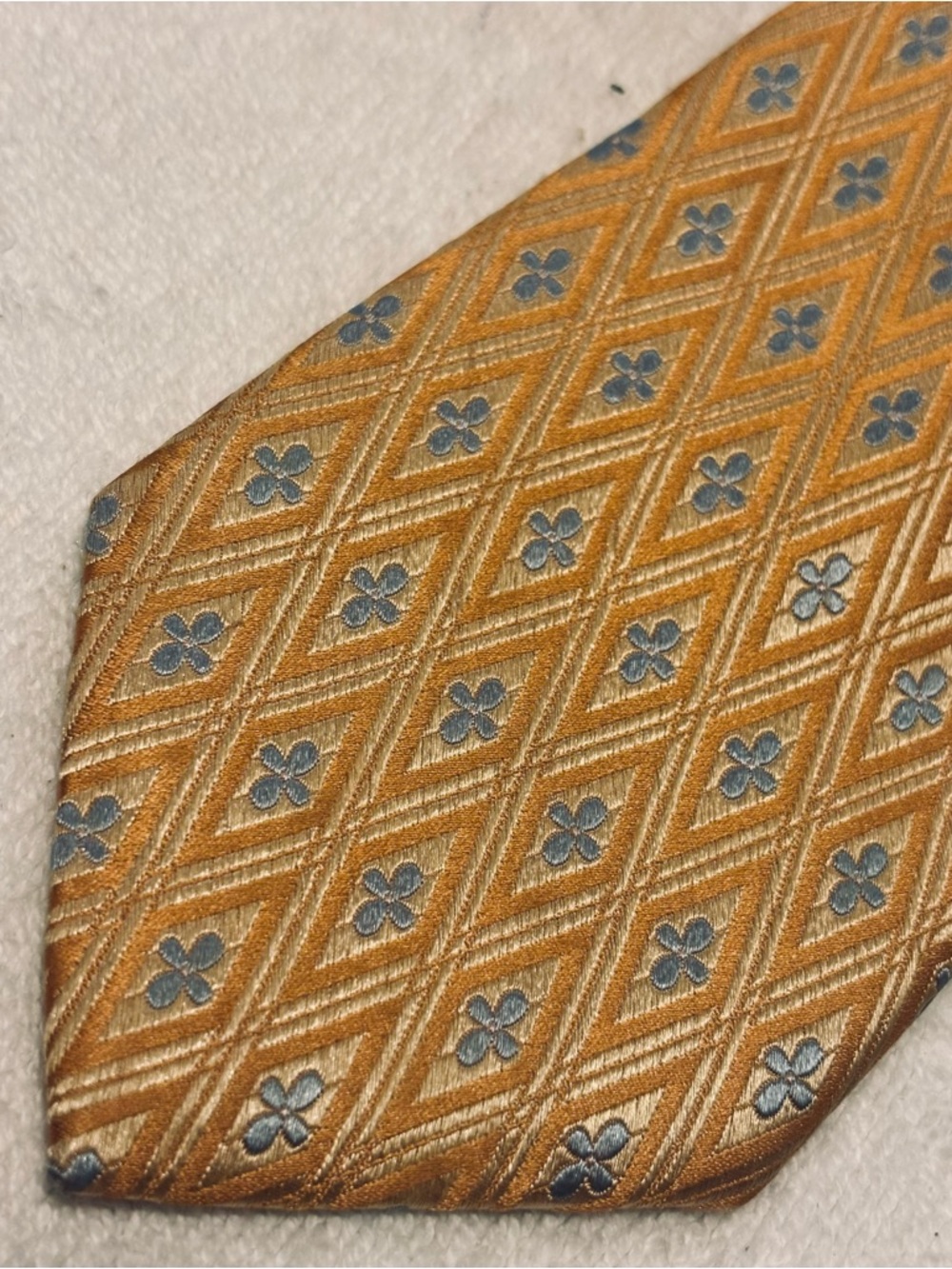 Brand New Stylish High Quality Tie By IKE BEHAR